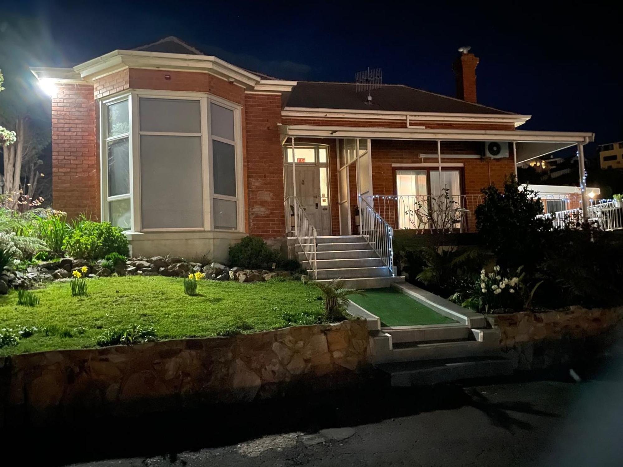 Oakleigh House Ξενοδοχείο Burnie Εξωτερικό φωτογραφία
